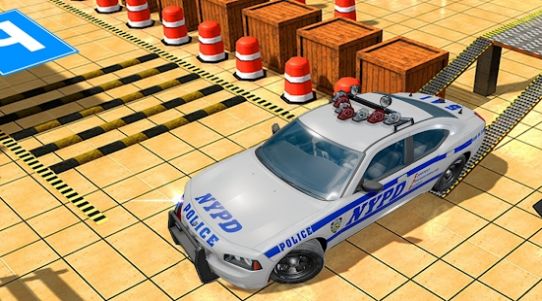 极限警车停车场3D游戏官方安卓版图片2