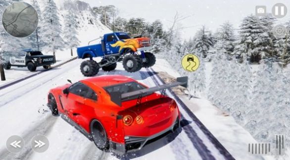 Car Crash Icy Mountain Road游戏安卓手机版图1: