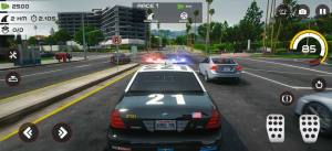公路警察追逐游戏图1