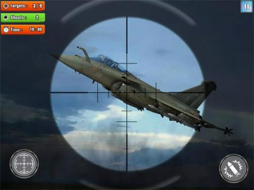 榴弹炮飞机导弹游戏官方版截图3: