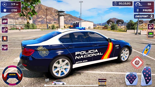 警车追逐停车游戏官方版图2: