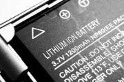 空气锂电池技术亮相 蓄电量为普通电池5倍[图]