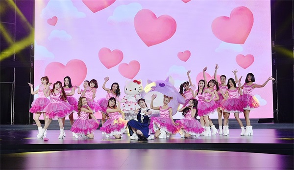 《天天爱消除》携手Hello Kitty亮相2016TGC
